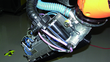 버스 케이블 포함 다축 로봇