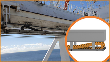 크레인 거더 하단에 설치된 에너지체인